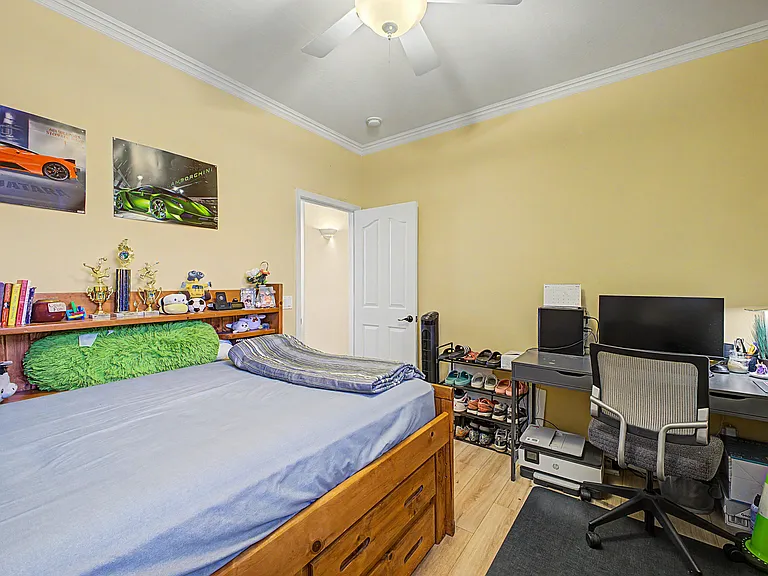 12867 W Segovia Dr — Photo 24