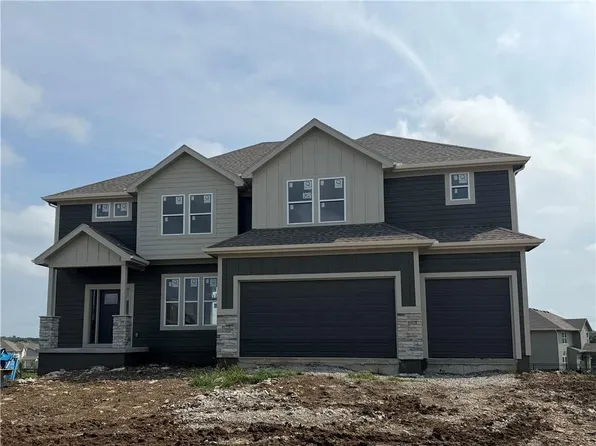 19873 W 114th Pl, Olathe, KS 66061