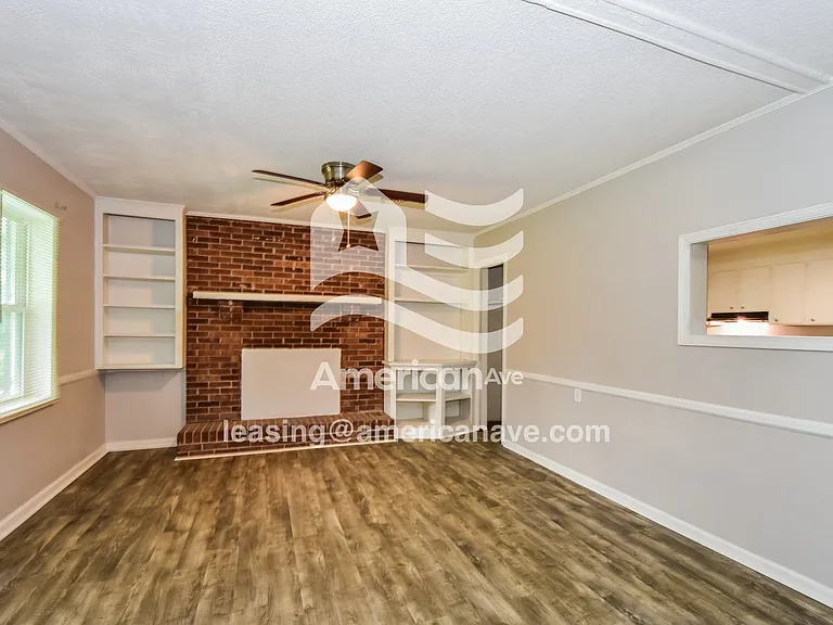 25798_004_living_room_13941826.jpg