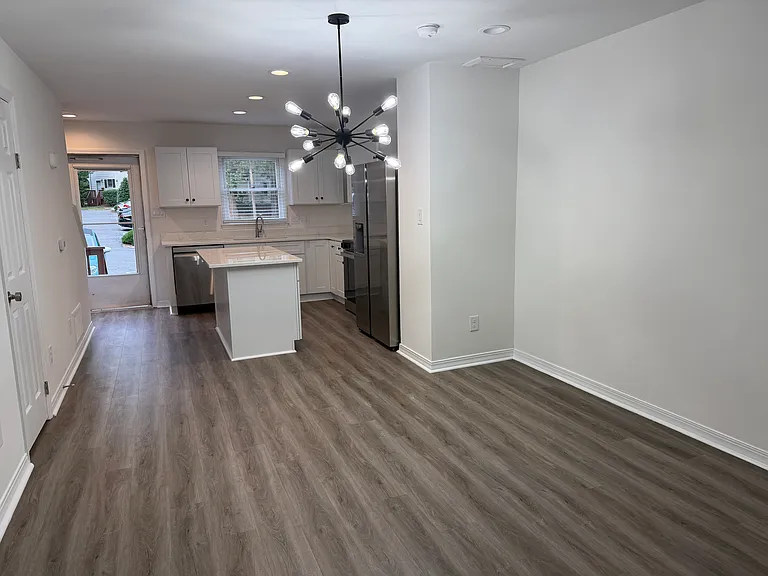 107 Weatherstone Dr #B — Photo 12