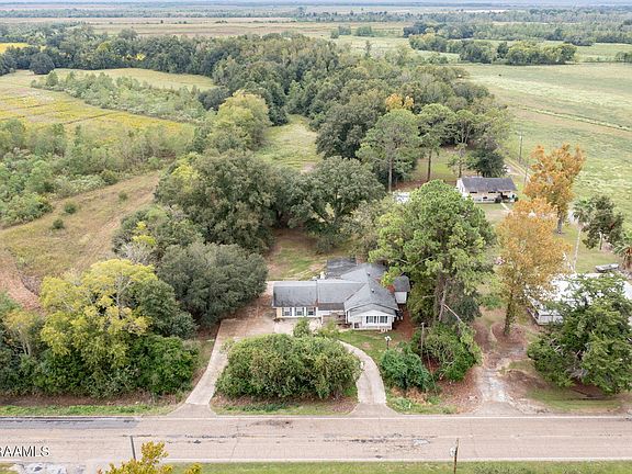 3rd image of 18107 W State Highway 82