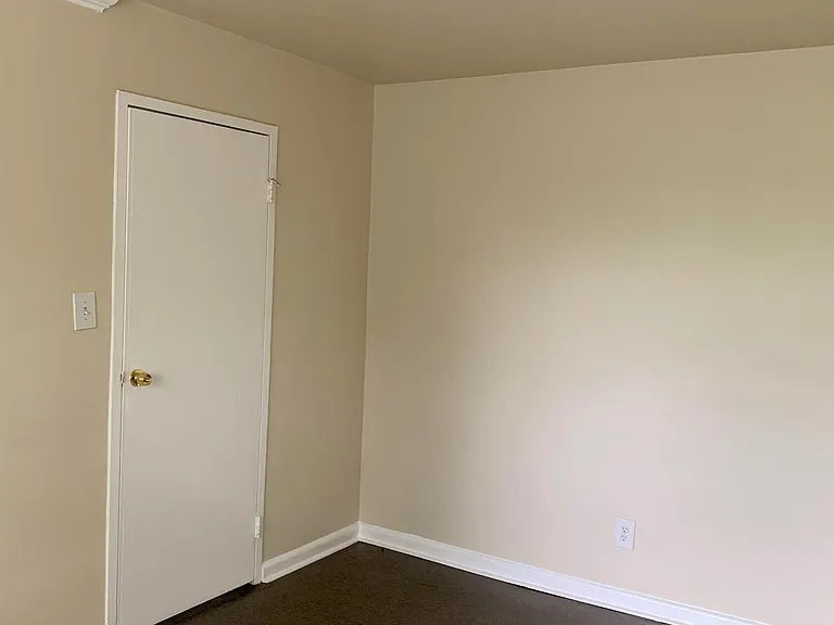 Hampshire View Apartments II, LLC — Photo 5