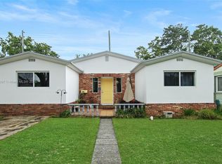 259 Nahkoda Dr, Miami Springs, FL 33166