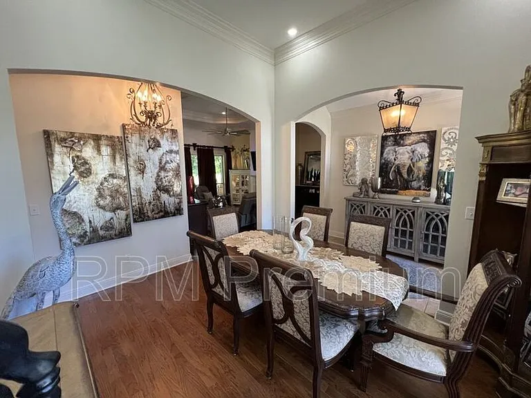 2913 Country Lakes Ave — Photo 8