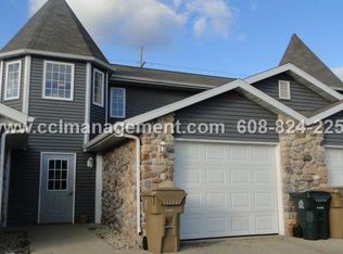 3201 Stonecreek Dr APT 3, Madison, WI 53719