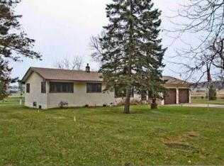 2961 201st Ave NW, Oak Grove, MN 55011