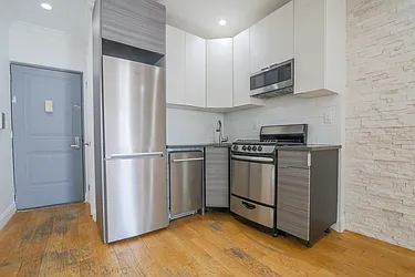 Rented by Platinum Properties