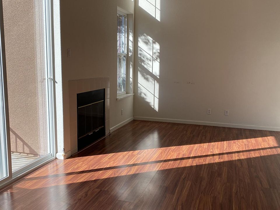 1st image of 35109 11th St