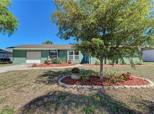 1011 Southern Pine Ln, Sarasota, FL 34243