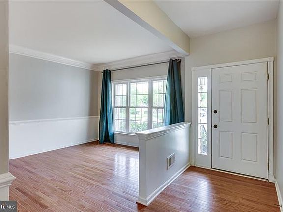 4th image of 15824 Fourmile Creek Ct