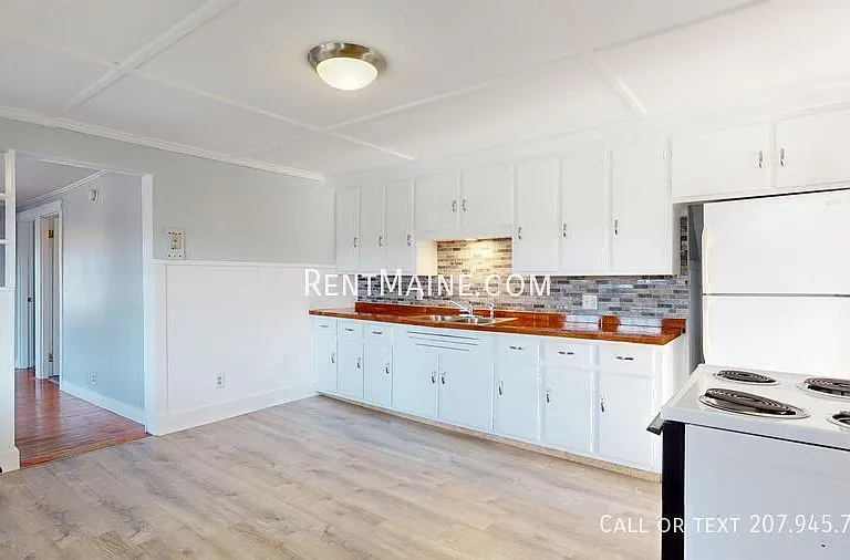 5 Halifax St #2 — Photo 2