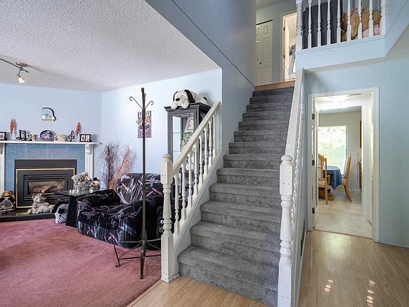 4th image of 13747 63a Ave