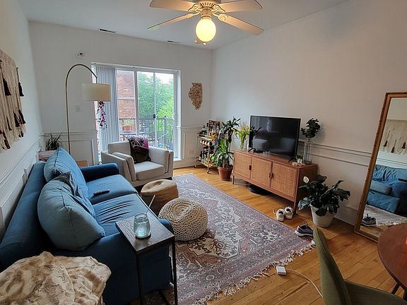 2nd image of 503 W Deming Pl #3