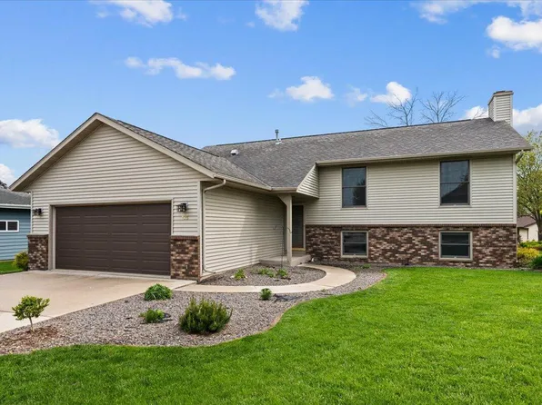 735 Wilson AVENUE, Sheboygan Falls, WI 53085