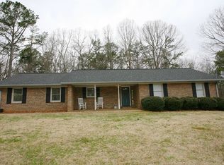 102 McDonald Rd, Tallapoosa, GA 30176