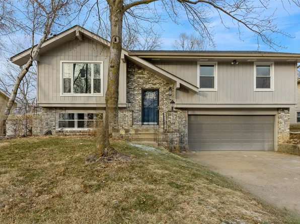 6641 Holcomb Ave, Des Moines, IA 50322