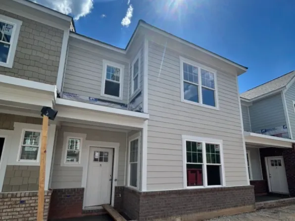 9496 Creek Summit Cir, Richmond, VA 23235