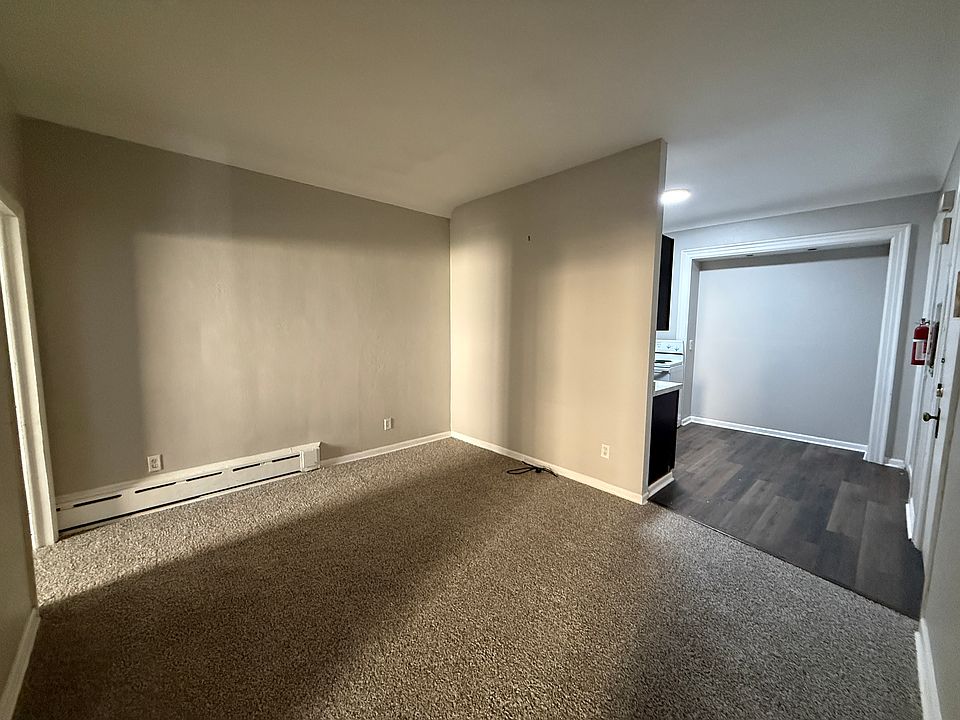 1st image of 2295-2307 Ashland Ave #1