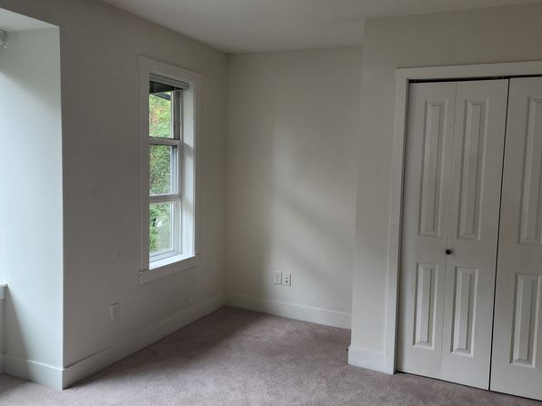 3 bedroom rental in Coquitlam — photo 20