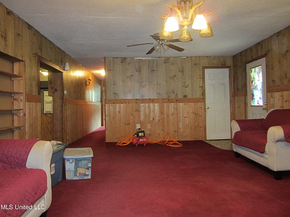 3rd image of 27 County Road 256