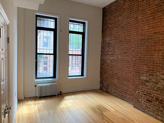 1st image of 173 W 85th St APT 3