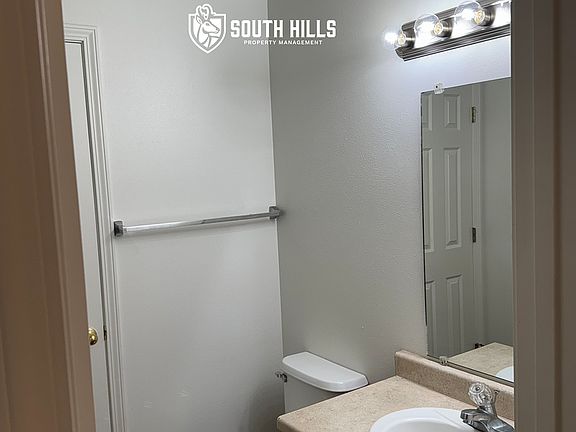 5th image of 2140 Elizabeth Blvd APT 23B