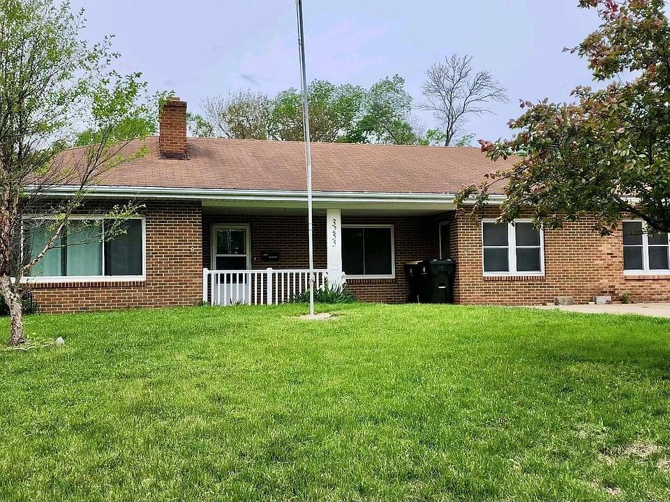 1st image of 3255 Virginia St