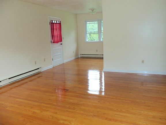 Hardwood dining/living
