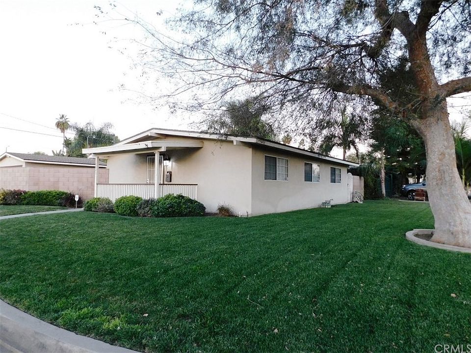 1st image of 16803 E Bellbrook St