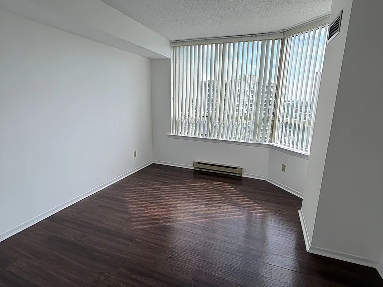 175 Bamburgh Cir #1609 — Photo 12