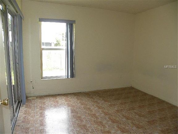 4th image of 177 Guadalajara Dr