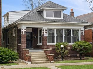 7519 S Champlain Ave, Chicago, IL 60619