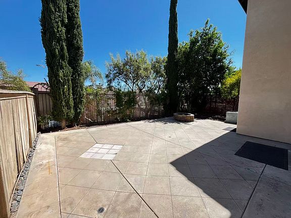 2nd image of 351 Jessica Ln