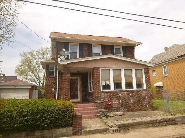 24 Frazier Ave photo 1
