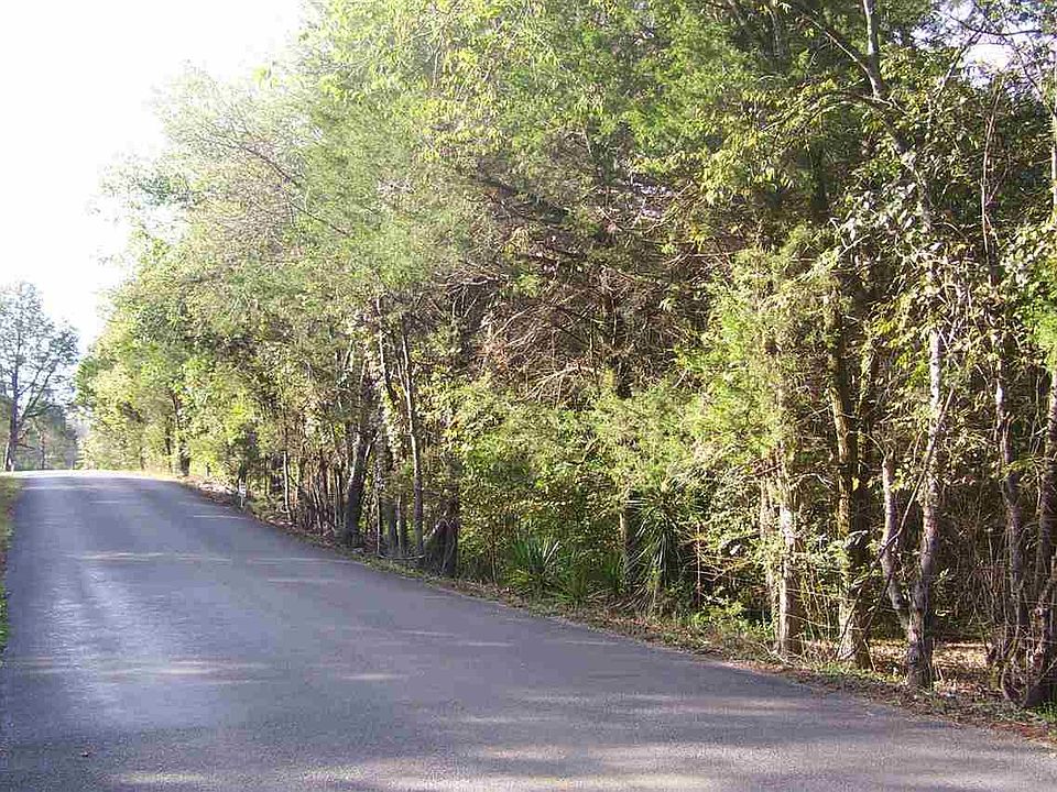 1st image of 6 County Rd