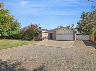 11158 N Golfview Rd, Lodi, CA 95240