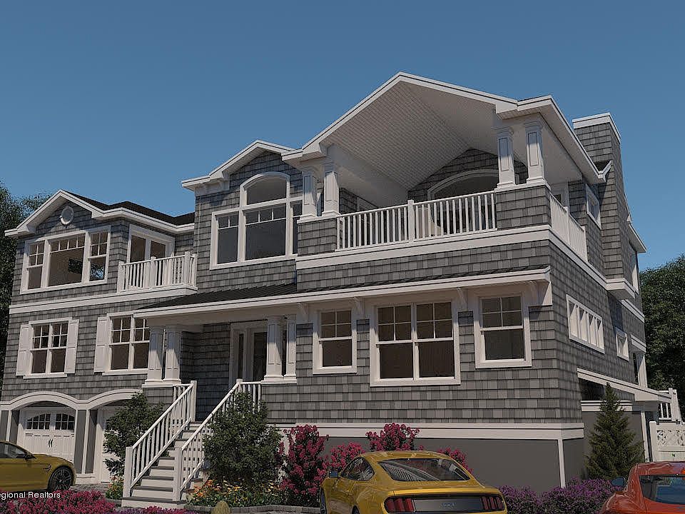 1st image of 1013 - B Long Beach Boulevard