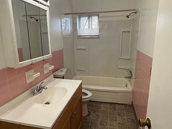 2nd image of 23756 Banbury Cir APT 8