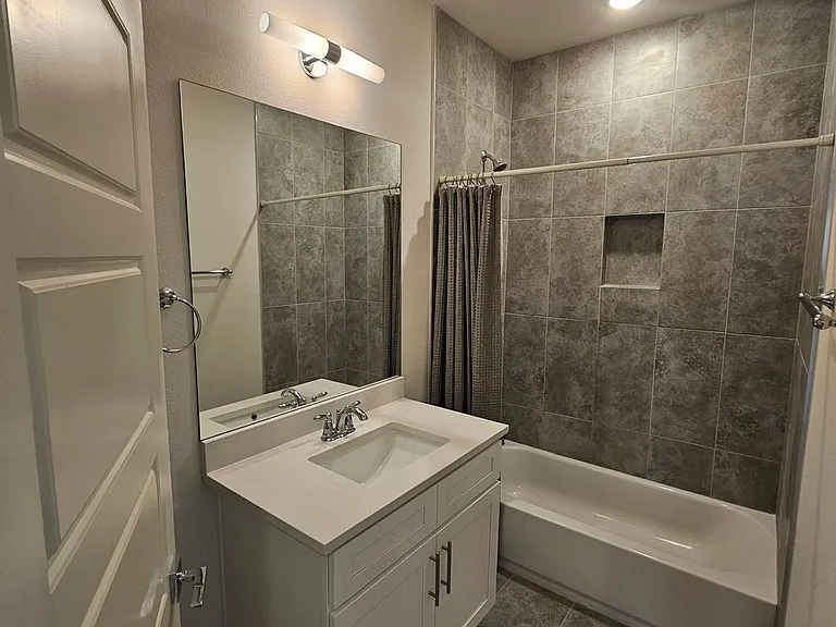 7305 Bree Ct — Photo 7