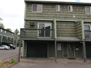 1400 Meriden Rd APT 2-4, Waterbury, CT 06705