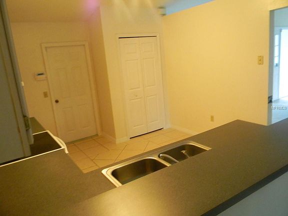 4th image of 458 Lark Ct