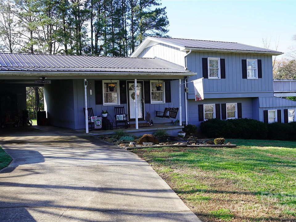 1st image of 580 Pontiac Dr