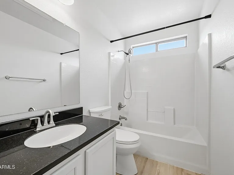 21862 N 40th Pl — Photo 15