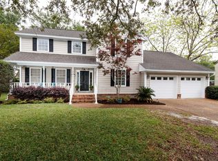 911 Cloverdale Ct, Fort Walton Beach, FL 32547