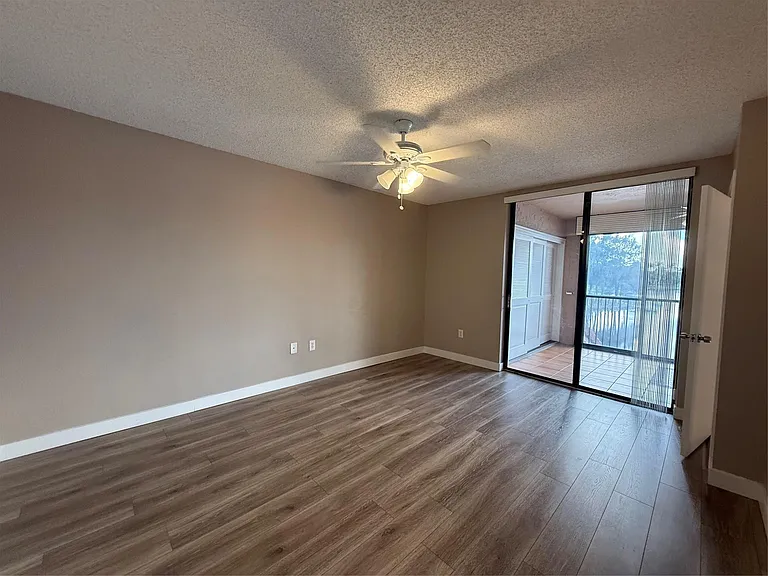 10790 NW 14th St #187 — Photo 19