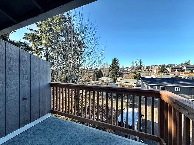 2001 Magnuson Way #16 — Photo 9