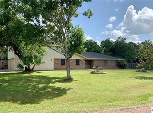 102 Kelly Crick Rd, Victoria, TX 77904