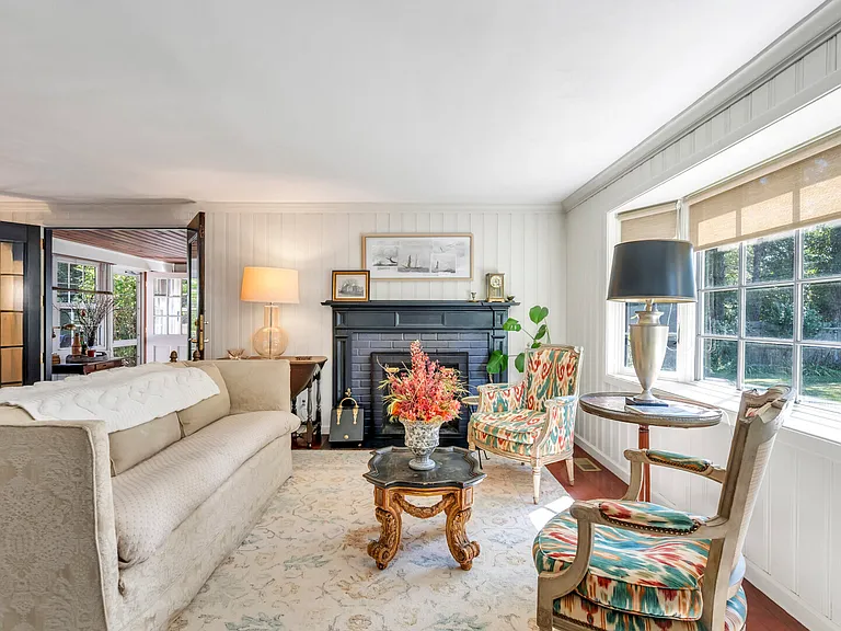 306 Montauk Hwy — Photo 9