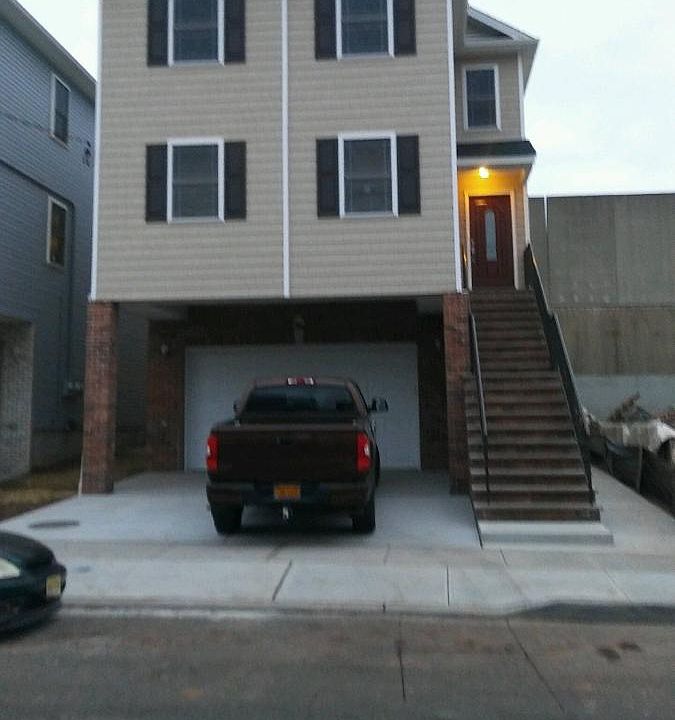 34 Atlantic St. Elizabeth
