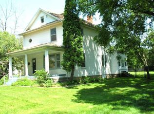 505 River St, Chester, IA 52134